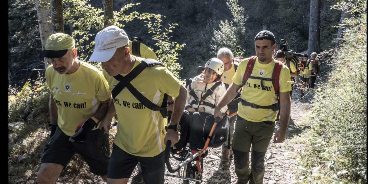 Montagna per tutti arrivano i sentieri accessibili CAI, anche con il